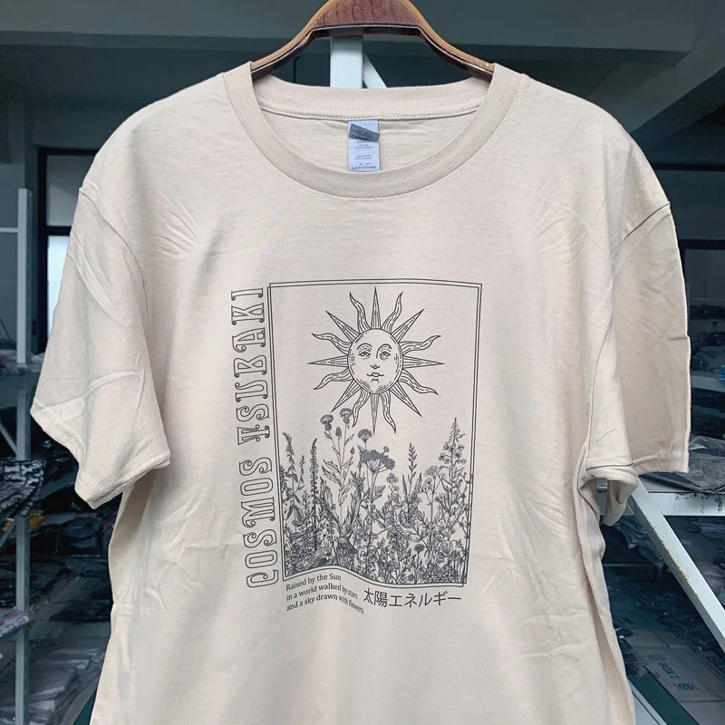 Vintage Fashion Sun Plants Drawings Print Beige T-Shirt Women Boho Style Short Sleeve Tee Grunge Aesthetic Street Style Shirt
Vintage Fashion Sun Plants Drawings Print Beige T-Shirt Women Boho Style Short Sleeve Tee Grunge Aesthetic Street Style Shirt