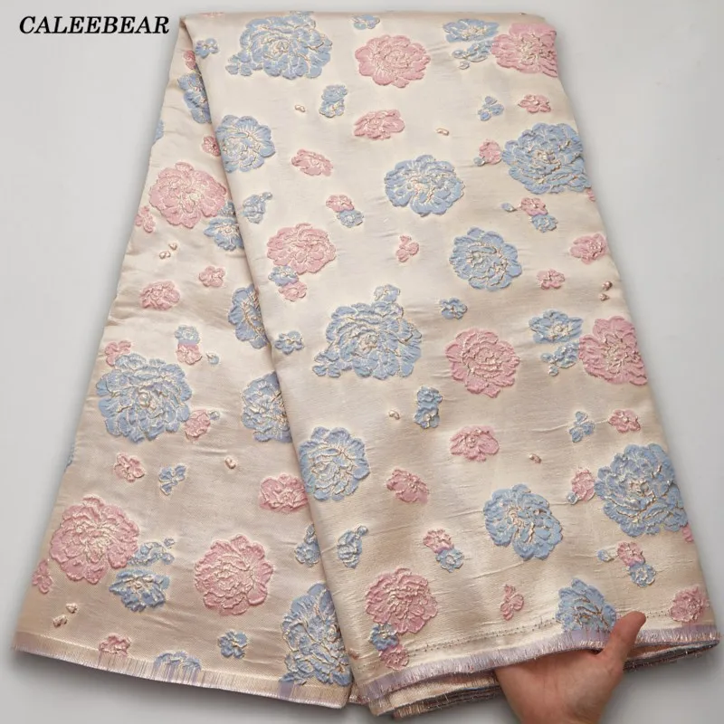 2022 Latest Jacquard Lace Fabric Beautiful African Gilding Lace Fabric Brocade Bridal Materials For Nigerian Wedding Party S2697
2022 Latest Jacquard Lace Fabric Beautiful African Gilding Lace Fabric Brocade Bridal Materials For Nigerian Wedding Party S2697
