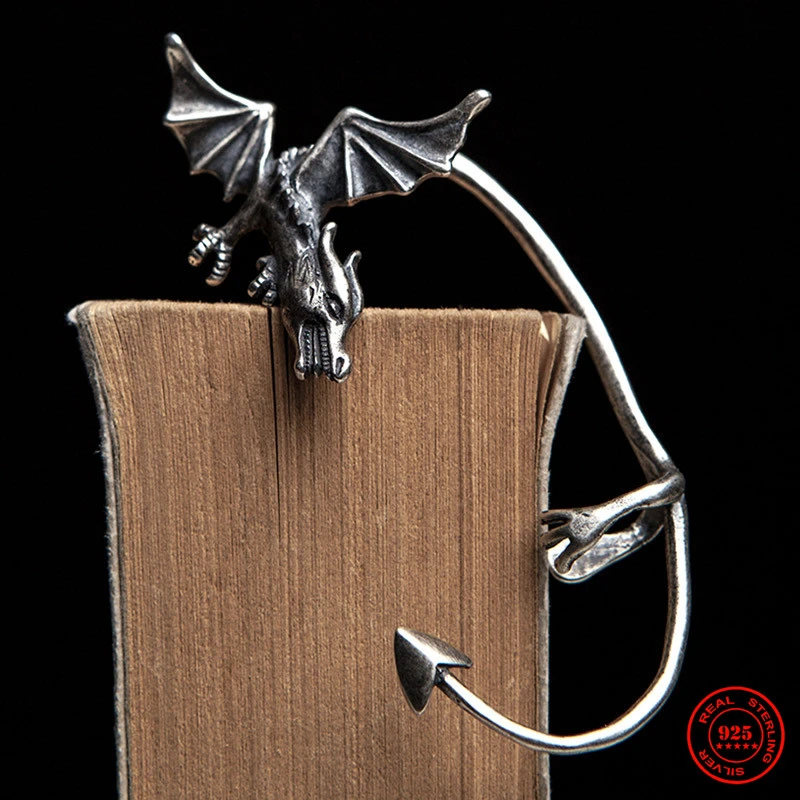 MKENDN Antique 925 Sterling Silver Ear Expansion Hook Flying Dragon Ear Bone Clip Earring Punk Men Women Gothic Street Jewelry
MKENDN Antique 925 Sterling Silver Ear Expansion Hook Flying Dragon Ear Bone Clip Earring Punk Men Women Gothic Street Jewelry