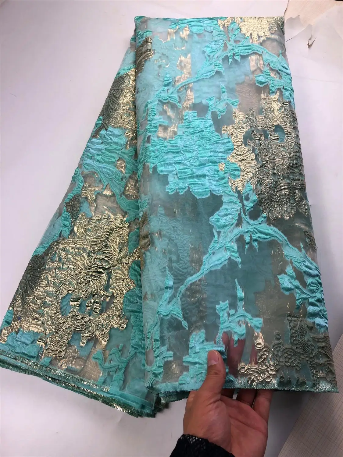 New Popular French Organza Lace Fabric High Quality African Jacquard Lace Nigeria Lace Fabric For Women Party Dress OFN007
New Popular French Organza Lace Fabric High Quality African Jacquard Lace Nigeria Lace Fabric For Women Party Dress OFN007