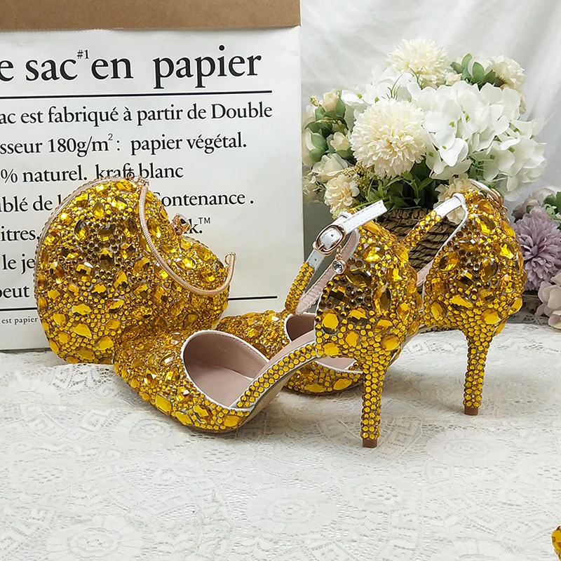BaoYaFang Golden Crystal wedding shoes and bags set Ladies Party shoes Fashion dress shoes with matching bags ankle strap
BaoYaFang Golden Crystal wedding shoes and bags set Ladies Party shoes Fashion dress shoes with matching bags ankle strap