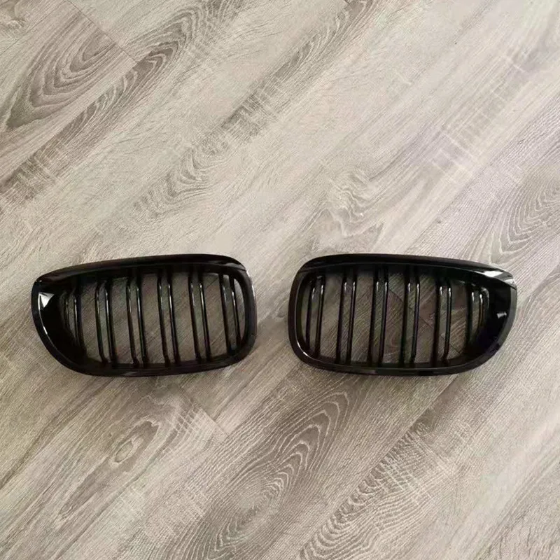 Передние решетки автомобильного бампера для BMW 3 серии E46, 2 двери 2002-2004, глянцевый черный материал ABS, автозапчасти, гоночные грили
Передние решетки автомобильного бампера для BMW 3 серии E46, 2 двери 2002-2004, глянцевый черный материал ABS, автозапчасти, гоночные грили