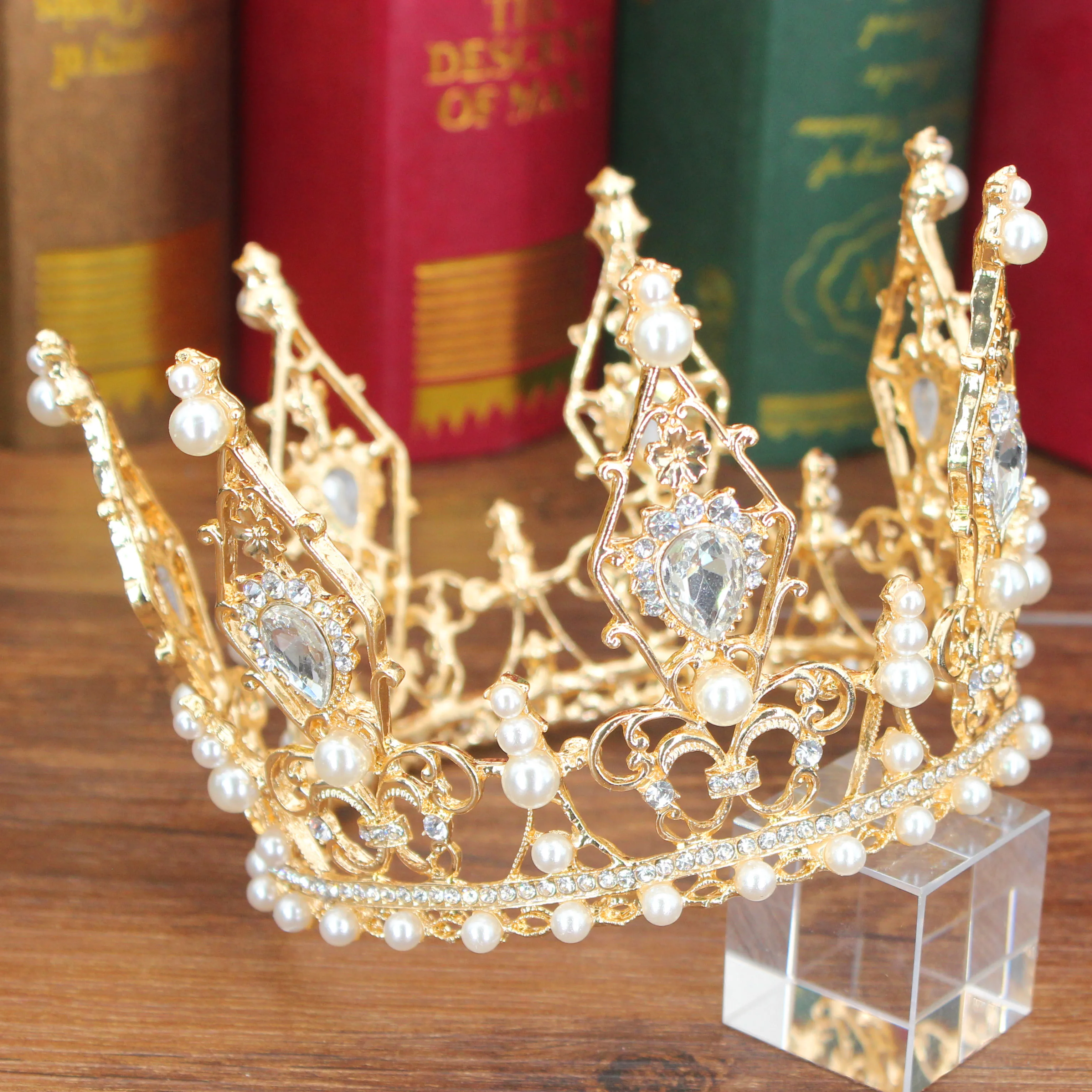 Luxury Pearl Wedding Tiara Crown Bridal Crystal Princess Diadem For Women Hair Ornaments Bride Head Jewelry Accessories
Luxury Pearl Wedding Tiara Crown Bridal Crystal Princess Diadem For Women Hair Ornaments Bride Head Jewelry Accessories