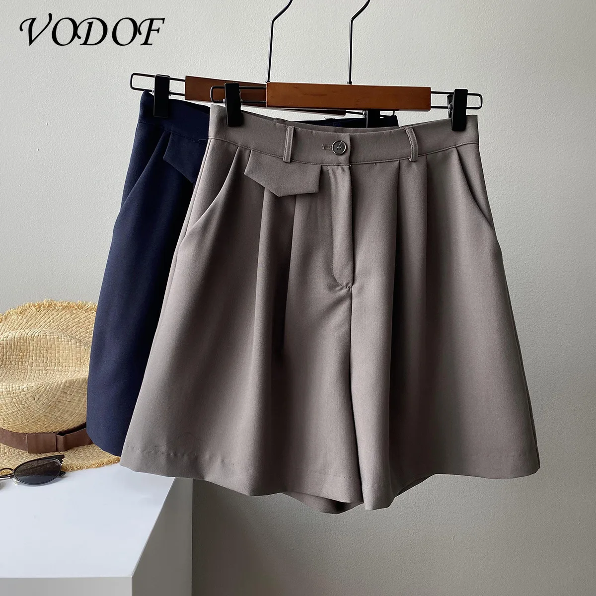 VODOF Casual Half Pants Women's High Waist Button Loose Shorts Women's 2020 Summer Women's Solid Color Wide-leg Shorts
VODOF Casual Half Pants Women's High Waist Button Loose Shorts Women's 2020 Summer Women's Solid Color Wide-leg Shorts