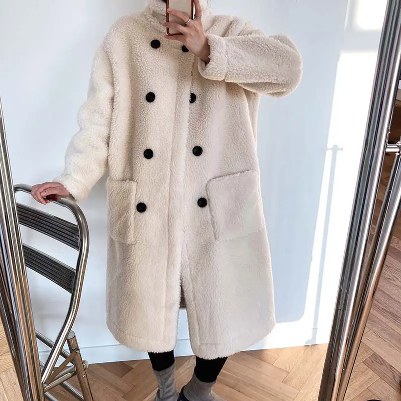 2021 New Winter Vintage Women Lambswool Coat Long Sleeve Thick Warm Long Coat Loose Casual Jacket Double breasted Chic Overcoat
2021 New Winter Vintage Women Lambswool Coat Long Sleeve Thick Warm Long Coat Loose Casual Jacket Double breasted Chic Overcoat