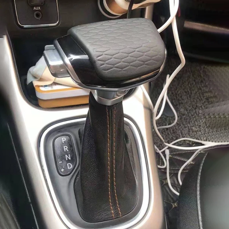 Для Jeep navigator автомобильная автоматическая ручка переключения передач рычаг переключения передач черный кожаный обновленный
Для Jeep navigator автомобильная автоматическая ручка переключения передач рычаг переключения передач черный кожаный обновленный