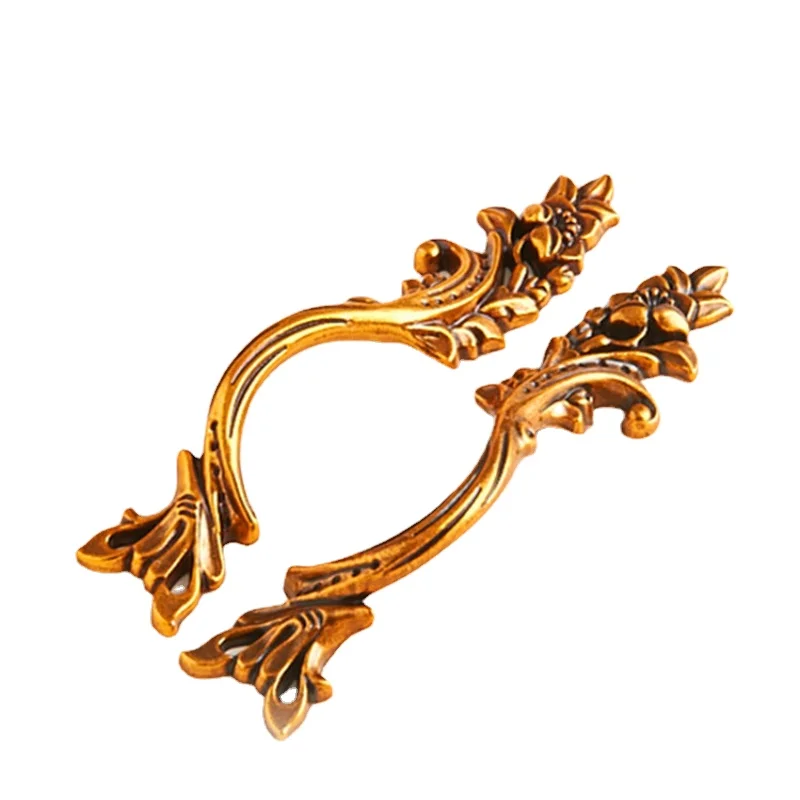 1pcs European Wardrobe Cabinet Handle and Knobs Door Handle Drawer Knobs and Pulls Antique Yellow and Silver
1pcs European Wardrobe Cabinet Handle and Knobs Door Handle Drawer Knobs and Pulls Antique Yellow and Silver