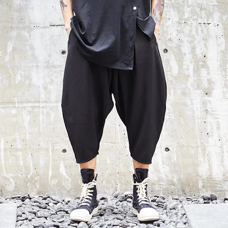 Original nine-point pants 2020 new dark Japanese harem pants men and women hair stylist casual pants trend
Original nine-point pants 2020 new dark Japanese harem pants men and women hair stylist casual pants trend