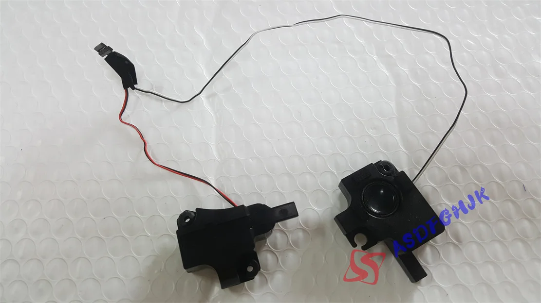 Used Genuine For Toshiba S70 S75 S75DT L70-A Soundpeaker Speaker Set 33BD5SA0I30 100% Full Tested
Used Genuine For Toshiba S70 S75 S75DT L70-A Soundpeaker Speaker Set 33BD5SA0I30 100% Full Tested