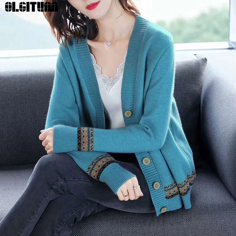 Women's sweater 2020 spring and summer new V-neck color matching long-sleeved ethnic style knitted cardigan jacket Sweater Lady
Women's sweater 2020 spring and summer new V-neck color matching long-sleeved ethnic style knitted cardigan jacket Sweater Lady