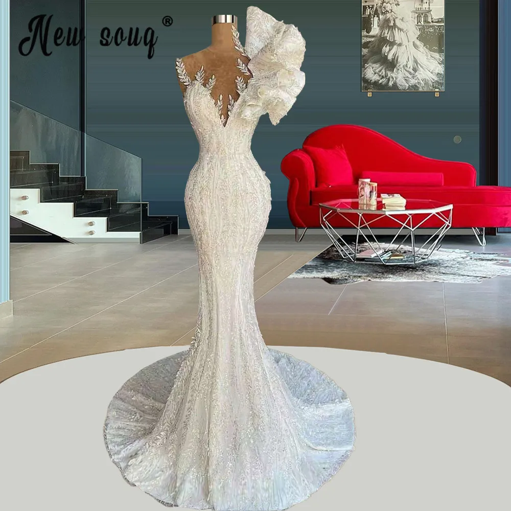 V Neck Lace Appliques Wedding Dress Puff Sleeve Crystals Mermaid Bridal Gowns Custom Deep V Neck Robes de mariée Plus Size
V Neck Lace Appliques Wedding Dress Puff Sleeve Crystals Mermaid Bridal Gowns Custom Deep V Neck Robes de mariée Plus Size