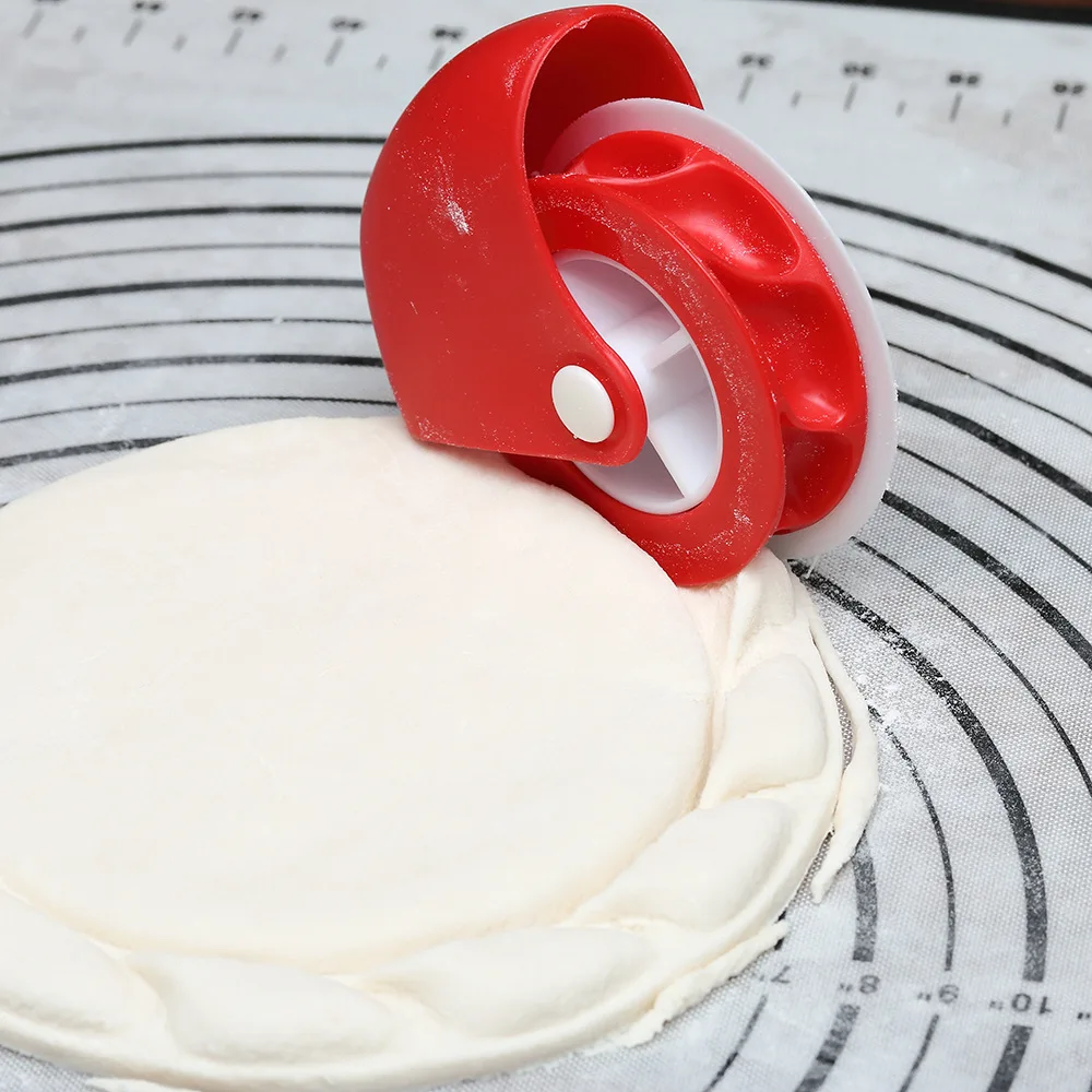 Kitchen DIY Pizza Pastry Lattice Cutter Pastry Pie Decor Cutter Plastic Wheel Roller Dough Cutting Tools Kitchen Accessories
Kitchen DIY Pizza Pastry Lattice Cutter Pastry Pie Decor Cutter Plastic Wheel Roller Dough Cutting Tools Kitchen Accessories