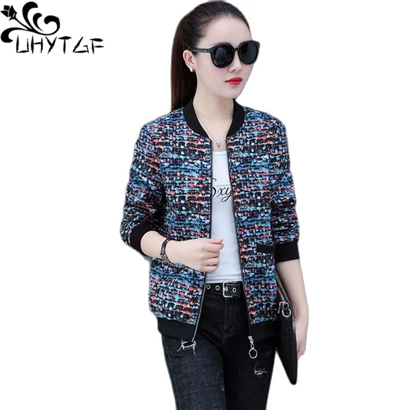 UHYTGF Fashion Womens Short Jacket Print Long-Sleeved Casual Spring Autumn Coat Female V-Neck Wild Thin 5XL Loose Size Tops 2226
UHYTGF Fashion Womens Short Jacket Print Long-Sleeved Casual Spring Autumn Coat Female V-Neck Wild Thin 5XL Loose Size Tops 2226