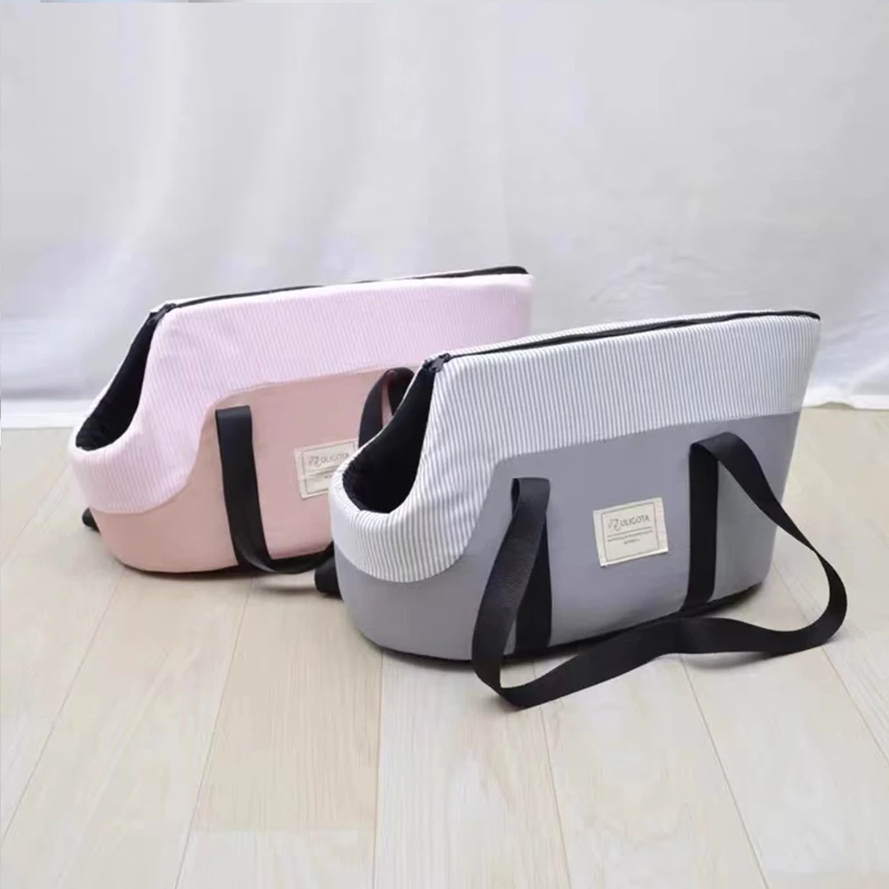 Breathable Pet Bag for Small Dogs And Cats Outdoor Travel Crossbody Ventilated Backpack Handbag Foldable Soft Single Shoulder
Breathable Pet Bag for Small Dogs And Cats Outdoor Travel Crossbody Ventilated Backpack Handbag Foldable Soft Single Shoulder