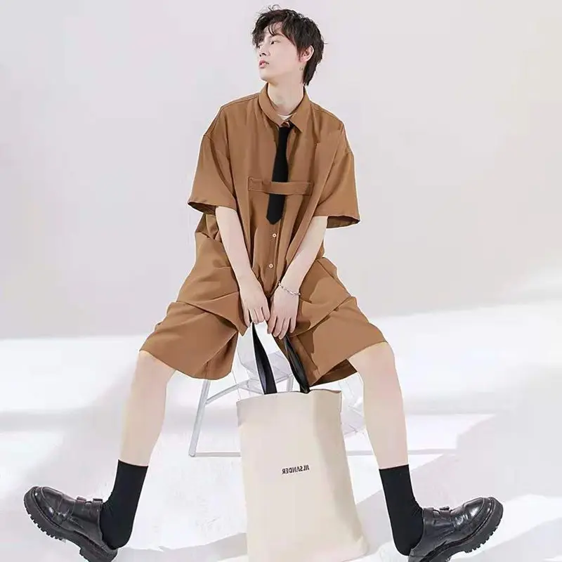 Short-sleeved shirt + shorts for men summer Japan trend solid high-quality loose suit high street unisex T-shirt and fifth pants
Short-sleeved shirt + shorts for men summer Japan trend solid high-quality loose suit high street unisex T-shirt and fifth pants