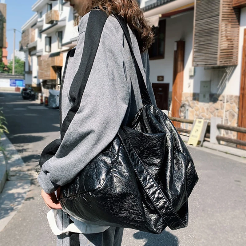Large Capacity Shoulder Bags Women Female Irregular Soft Leather Crossed Body Crossbody Handbags Bag Ladies N Messenger Bags
Large Capacity Shoulder Bags Women Female Irregular Soft Leather Crossed Body Crossbody Handbags Bag Ladies N Messenger Bags
