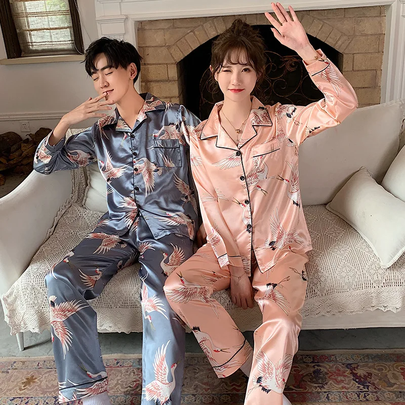 Lovers' Autumn Pajamas Sets Printed 2PCS Sleepwear Satin Shirt&Pant Long Sleeve Pyjamas Suit Casual Sleep Set Lounge Home Wear
Lovers' Autumn Pajamas Sets Printed 2PCS Sleepwear Satin Shirt&Pant Long Sleeve Pyjamas Suit Casual Sleep Set Lounge Home Wear