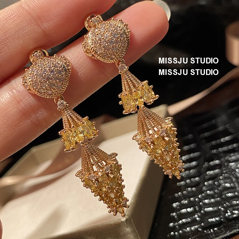 Dangle Earrings For Women 925 Silver Needles Shine Gold Color Vintage Wheat Gorgeous Ear Nail Fine Jewelry Drop Shipping
Dangle Earrings For Women 925 Silver Needles Shine Gold Color Vintage Wheat Gorgeous Ear Nail Fine Jewelry Drop Shipping