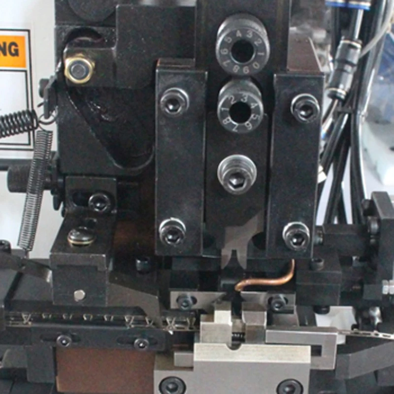 Fully Automatic Stripping And Stripping Machine, Stripping And End-in-one Machine, Sheath Multi-core Wire Stripping Machine
Fully Automatic Stripping And Stripping Machine, Stripping And End-in-one Machine, Sheath Multi-core Wire Stripping Machine