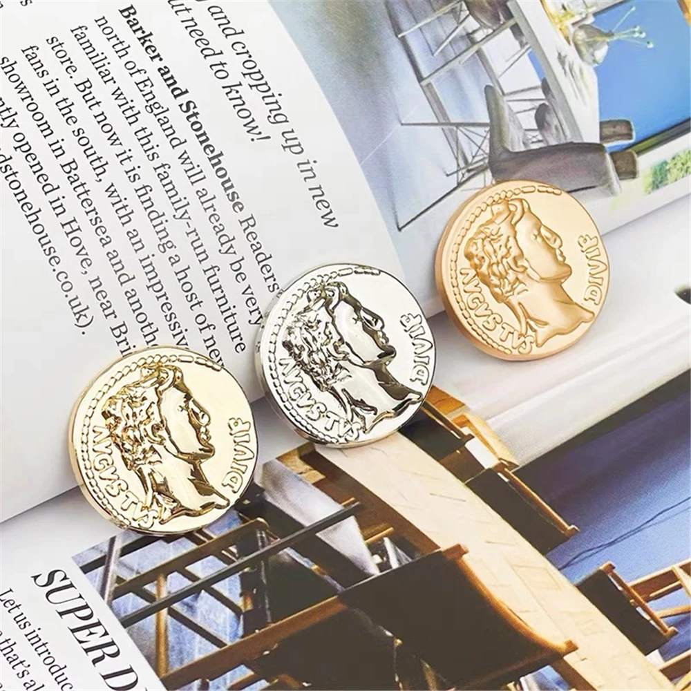10pcs Retro Portrait Design Clothing Buttons Silver Gold Vintage Metal Buttons for Shirt Sewing Supplies Coat Small Big Buttons
10pcs Retro Portrait Design Clothing Buttons Silver Gold Vintage Metal Buttons for Shirt Sewing Supplies Coat Small Big Buttons