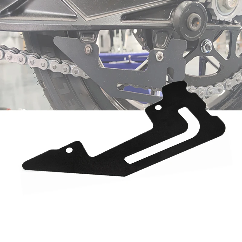 For KTM 390 Adventure 790 Adventure/R 890 Adventure/R rear wheel chain decoration cover chain decoration cover 
For KTM 390 Adventure 790 Adventure/R 890 Adventure/R rear wheel chain decoration cover chain decoration cover