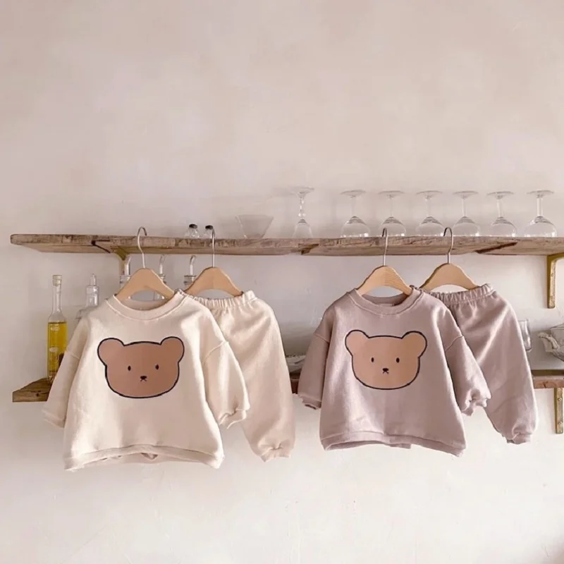 Autumn Baby Girl Clothes Cartoon Bear Infant Kids Sets Tops Pants Suit Toddler Baby Boy Sweatshirt Trousers 2pcs Ropa Bebe Niña
Autumn Baby Girl Clothes Cartoon Bear Infant Kids Sets Tops Pants Suit Toddler Baby Boy Sweatshirt Trousers 2pcs Ropa Bebe Niña