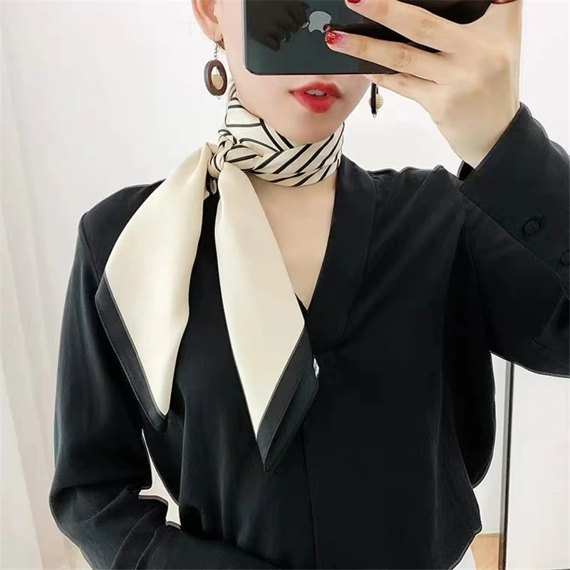 LMQ NEW Women Silk Square Scarf Thin Ins Wild Shawl Retro Striped Neck Scarf Print Handkerchief Headwear Wraps Head
LMQ NEW Women Silk Square Scarf Thin Ins Wild Shawl Retro Striped Neck Scarf Print Handkerchief Headwear Wraps Head