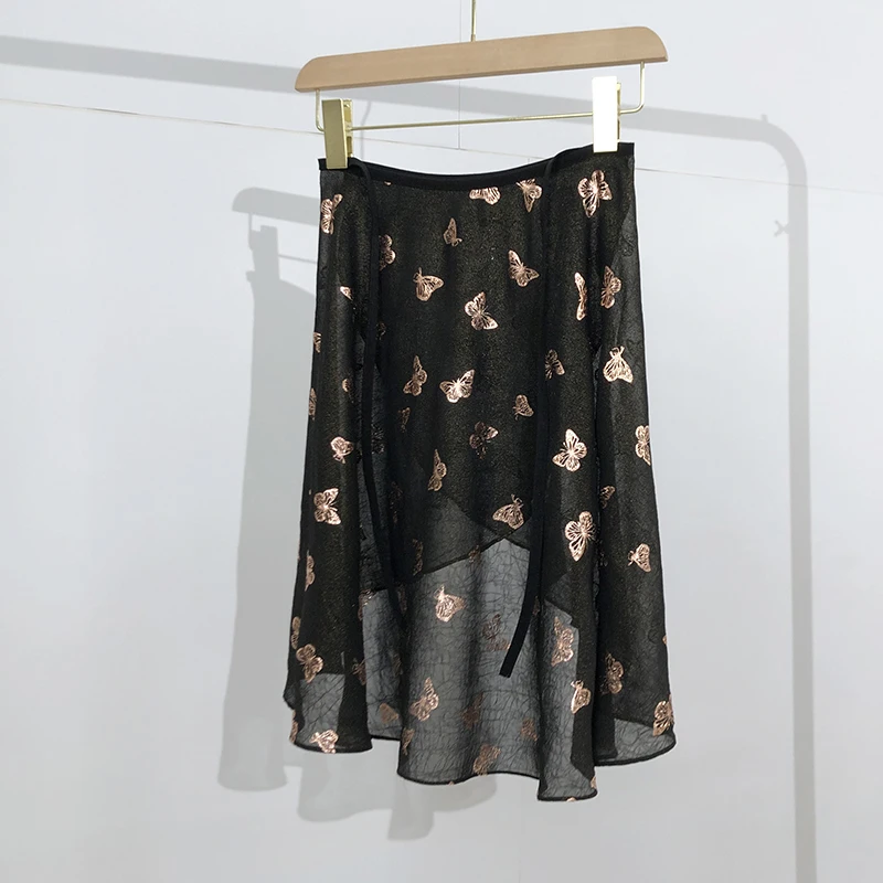 Ballet Dance Veil Female Dance Skirt One-piece Adult Large Skirt Lace Bronzing Butterfly Short Skirt Dance Lyrical Skirt
Ballet Dance Veil Female Dance Skirt One-piece Adult Large Skirt Lace Bronzing Butterfly Short Skirt Dance Lyrical Skirt