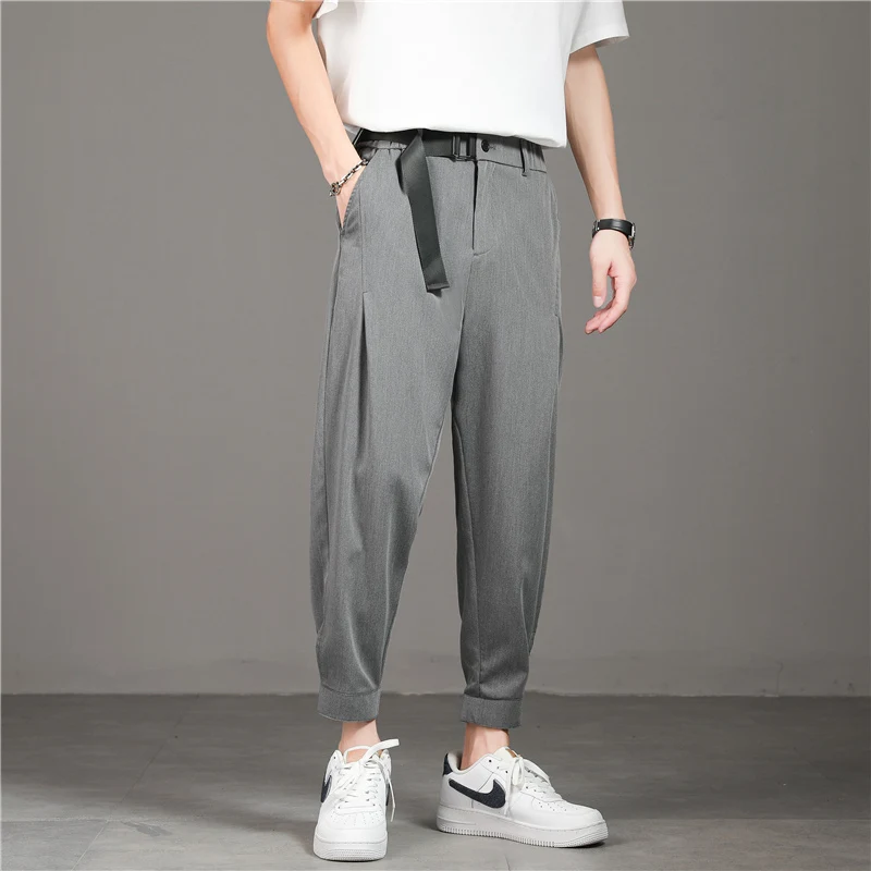 Ice silk pants men's trend loose summer thin corset casual pants drape stretch men's nine point Blazer pants
Ice silk pants men's trend loose summer thin corset casual pants drape stretch men's nine point Blazer pants