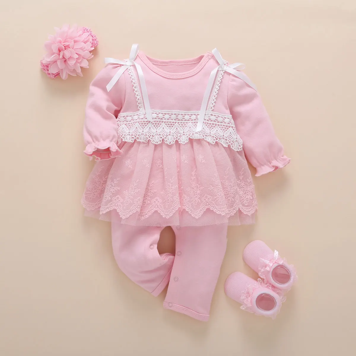 new born baby clothes long sleeved princess baby girl romper autumn spring lace children jumpsuit+headband+socks toddler set 3m
new born baby clothes long sleeved princess baby girl romper autumn spring lace children jumpsuit+headband+socks toddler set 3m