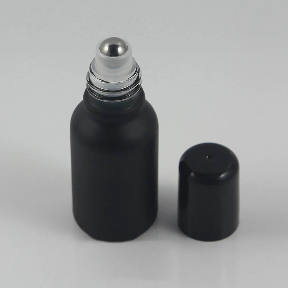 100PCS Black 15ml Glass Bottle Roll On Empty Fragrance Perfume Essential Oil Bottle With Plastic Black Cap
100PCS Black 15ml Glass Bottle Roll On Empty Fragrance Perfume Essential Oil Bottle With Plastic Black Cap