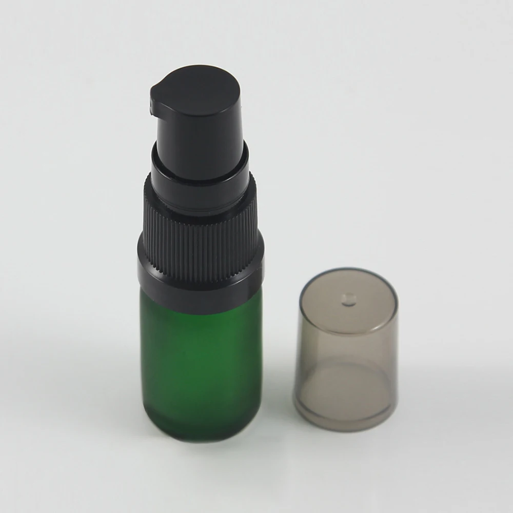 luxury empty 5ml bottle packaging cosmetic lotion bottle, green frosted pump container with plastic lid
luxury empty 5ml bottle packaging cosmetic lotion bottle, green frosted pump container with plastic lid
