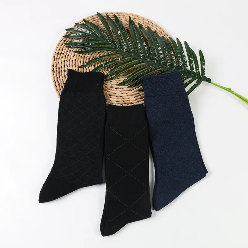 DONG AI 3 pairs trendy wild color diamond pattern cotton nylon men's socks casual comfort sweat
DONG AI 3 pairs trendy wild color diamond pattern cotton nylon men's socks casual comfort sweat