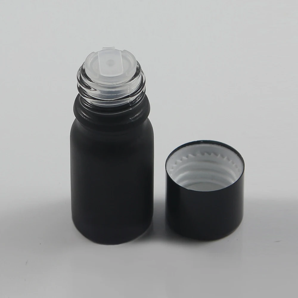 100pcs/lot black Aromatherapy Essential Oil Glass Bottle 5ml, Mini Sample Glass dropper bottle for sale
100pcs/lot black Aromatherapy Essential Oil Glass Bottle 5ml, Mini Sample Glass dropper bottle for sale