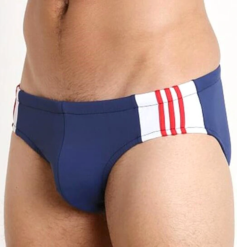 Hot sale men sexy swimwear men briefs waterproof men's high quality swimsuits wholesale
Hot sale men sexy swimwear men briefs waterproof men's high quality swimsuits wholesale
