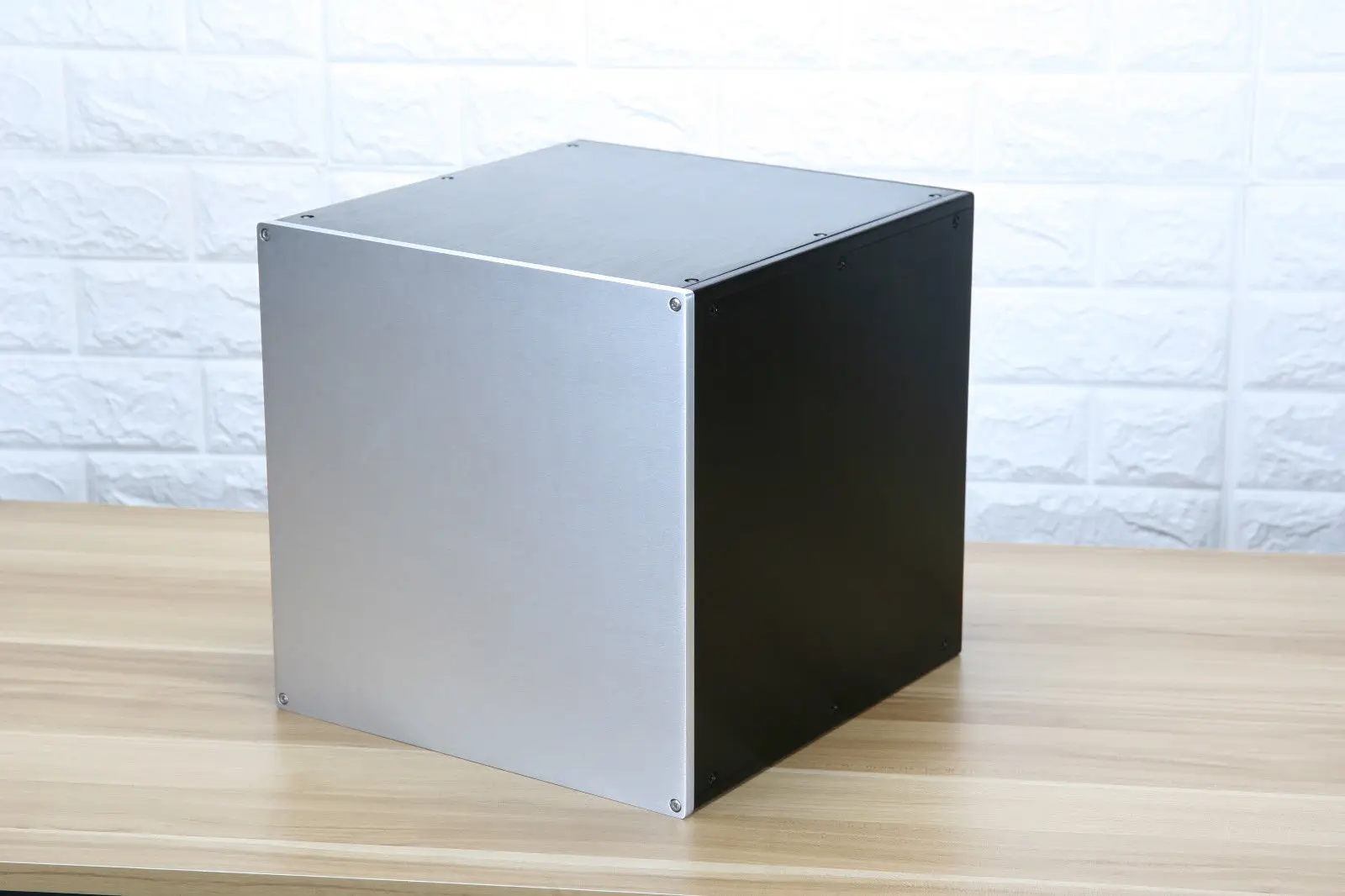 ZEROZONE DIY Full Aluminum Enclosure / Case / Power Supply Chassis 300*300*311mm L12-9
ZEROZONE DIY Full Aluminum Enclosure / Case / Power Supply Chassis 300*300*311mm L12-9