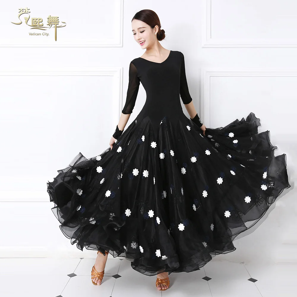 Customized Ballroom Dance Dress Lady Dancing Competition Dress Women Tango Flamenco Waltz Dancing Customes Customize D-0379
Customized Ballroom Dance Dress Lady Dancing Competition Dress Women Tango Flamenco Waltz Dancing Customes Customize D-0379