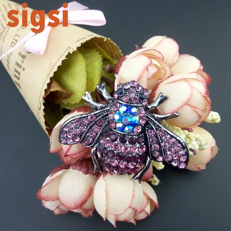 100 pcs/free shipping new years gift vintage purple rhinestone insert bee teetle animal brooch pins
100 pcs/free shipping new years gift vintage purple rhinestone insert bee teetle animal brooch pins