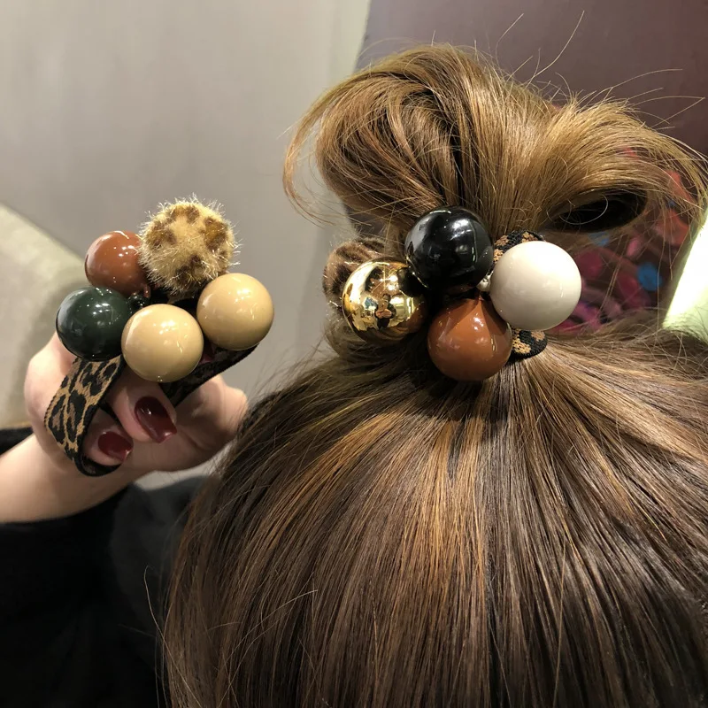 Fashion Hair Ties for Women Macaron Color Beads Ornament Elastic Hair Bands Leopard Wide Rubber Band Cute Hair Gum Accessories
Fashion Hair Ties for Women Macaron Color Beads Ornament Elastic Hair Bands Leopard Wide Rubber Band Cute Hair Gum Accessories