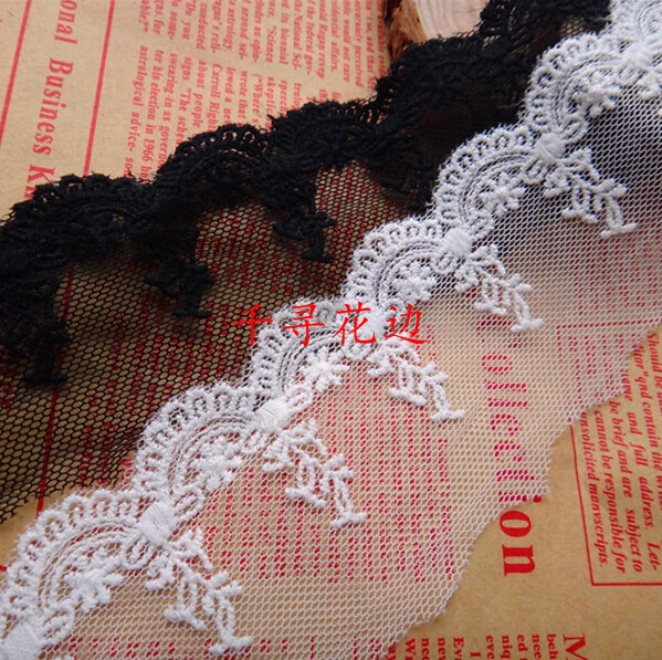 10 yard/lot width 4.5cm 1.77" white/black mesh embroidery lace trim ribbon fabric for dress clothing 19480L4K483
10 yard/lot width 4.5cm 1.77" white/black mesh embroidery lace trim ribbon fabric for dress clothing 19480L4K483