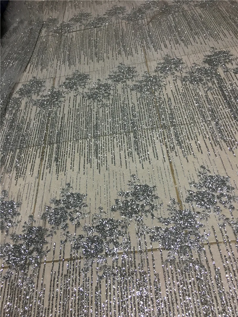 Gold silver color Glued Glitter tulle fabric for party dress H-1930 Nice looking glitter net Lace Fabric for wedding decoration
Gold silver color Glued Glitter tulle fabric for party dress H-1930 Nice looking glitter net Lace Fabric for wedding decoration