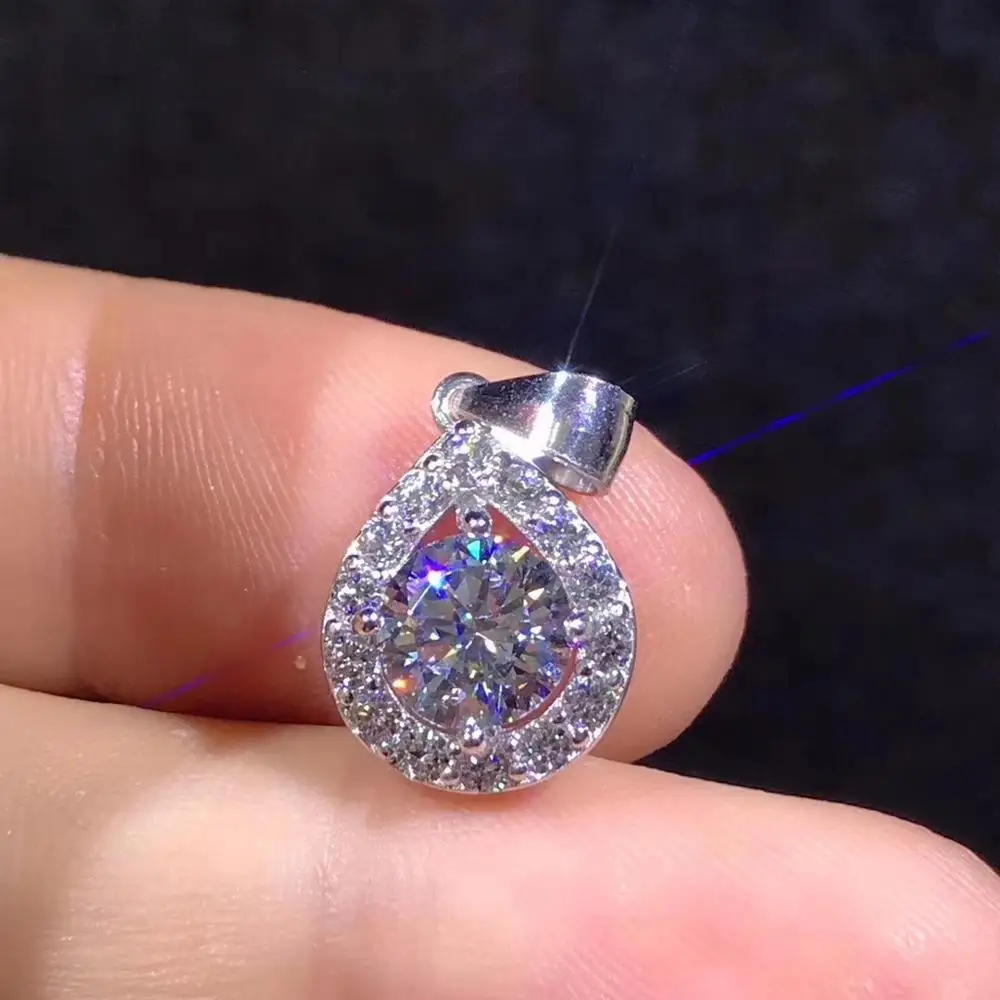 Poetry Of Jew Store Round Silver Moissanite Pendants 1ct D VVS Luxury Moissanite Weding Pendants for Women
Poetry Of Jew Store Round Silver Moissanite Pendants 1ct D VVS Luxury Moissanite Weding Pendants for Women