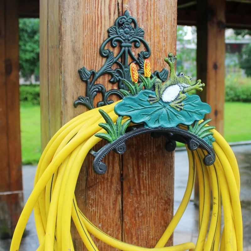 Европейский винтажный черный с зеленой синей ручной краской Happy Frog On Lotus Leaf Design Garden Wall Decor Чугунный держатель для водопроводных труб
Европейский винтажный черный с зеленой синей ручной краской Happy Frog On Lotus Leaf Design Garden Wall Decor Чугунный держатель для водопроводных труб