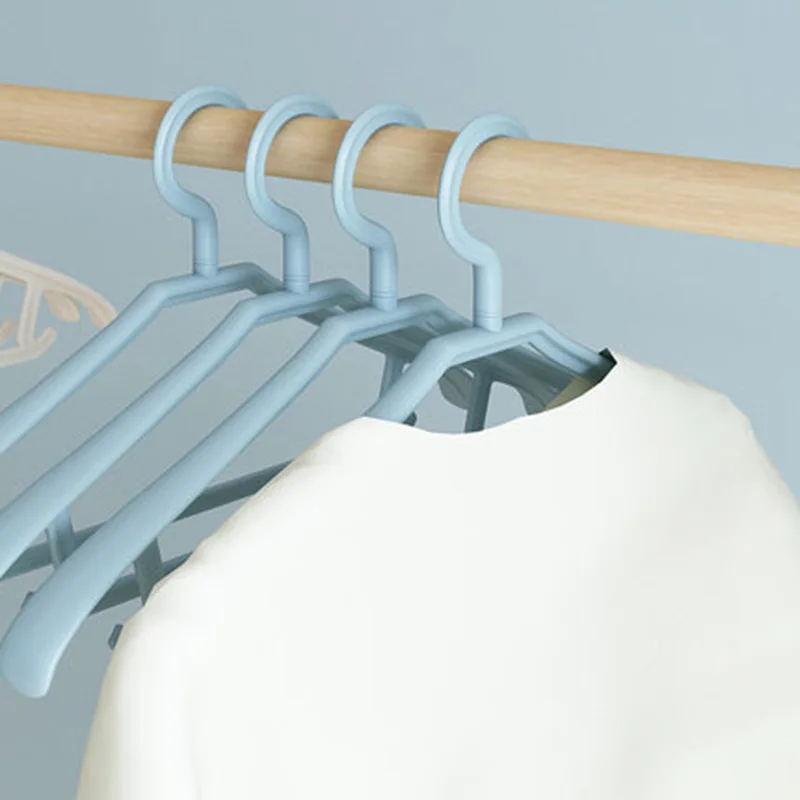 10 pcs/lot 42.5cm Plastic Clothes Hangers Non-trace Clothing Hanging Anti-skid Shoulder Seamless Coat Hanger
10 pcs/lot 42.5cm Plastic Clothes Hangers Non-trace Clothing Hanging Anti-skid Shoulder Seamless Coat Hanger