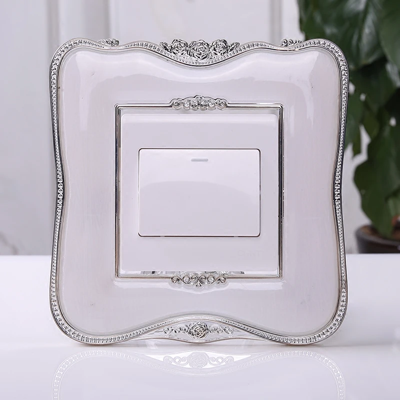 Home ornament European acrylic Creative switch stickers Smart cover Socket paste Resin switch paste
Home ornament European acrylic Creative switch stickers Smart cover Socket paste Resin switch paste