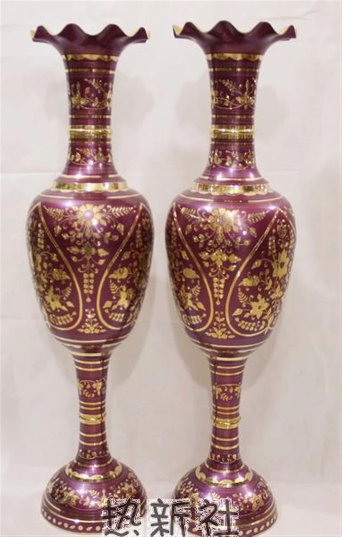 Pakistan Pakistan arts and crafts import bronze vase bronze 1m gold copper vase
Pakistan Pakistan arts and crafts import bronze vase bronze 1m gold copper vase