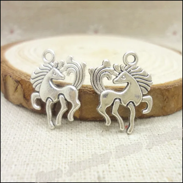 105 pcs Charms Horse Pendant Tibetan silver Zinc Alloy Fit Bracelet Necklace DIY Metal Jewelry Findings
105 pcs Charms Horse Pendant Tibetan silver Zinc Alloy Fit Bracelet Necklace DIY Metal Jewelry Findings
