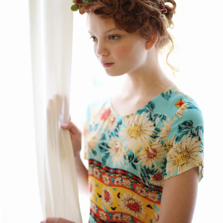 LYNETTE'S CHINOISERIE 2016 Summer Original Design Women High Quality Daisy Print Vintage Mori Girls Sky Blue Loose Cotton Dress
LYNETTE'S CHINOISERIE 2016 Summer Original Design Women High Quality Daisy Print Vintage Mori Girls Sky Blue Loose Cotton Dress