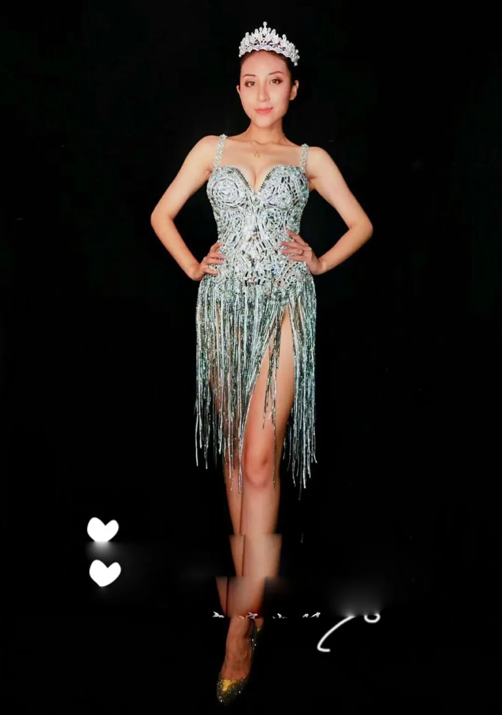 Bright Silver Fringes Rhinestones Bodysuit Stage Sexy Luxury Leotard Women Birthday Celebrate Female Singer Party Dance Costume
Bright Silver Fringes Rhinestones Bodysuit Stage Sexy Luxury Leotard Women Birthday Celebrate Female Singer Party Dance Costume