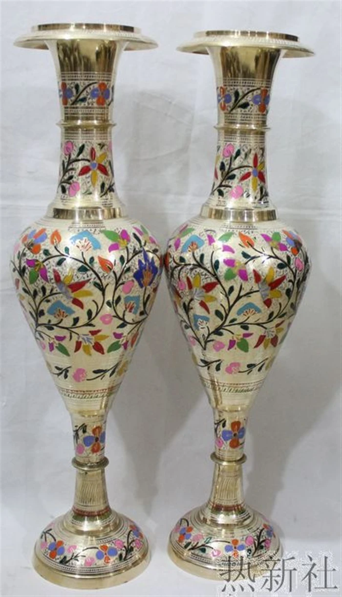 India imported bronze vase handicraft bronze 80 cm Gaoping white copper vase
India imported bronze vase handicraft bronze 80 cm Gaoping white copper vase